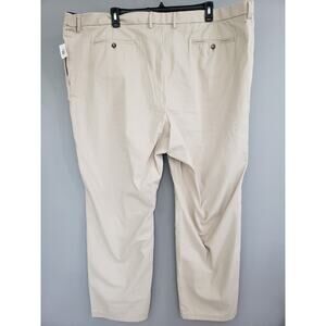 NEW 52x32 Big & Tall Athletic Ultimate Built-In Flex Chino Pants Khaki - 579918
